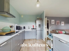 NANTERRE/APPARTEMENT<span></span>3 PIECES<span></span>2 CHAMBRES<span></span>63 M2<span></span>395 000€