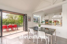 LA MEMBROLLE SUR CHOISILLE / TOURS<span></span>MAISON OSSATURE BOIS AVEC PISCINE<span></span>6 PIECES<span></span>4 CHAMBRES<span></span>1 BUREAU<span></span>170 M2<span></span>700.000 €