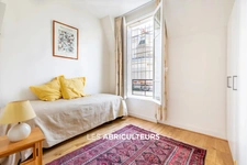 PARIS 16 / AUTEUIL - DUPLEX AVEC BALCON - 8 PIECES - 5 CHAMBRES - 1 BUREAU - 171 m2 - 1.890.000