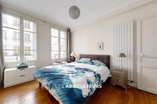 APPARTEMENT 3 PIECES<span></span>2 CH<span></span>92 M²<span></span>PARIS 10 / Porte Saint Martin