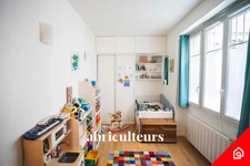 Appartement avec jardin<span></span>4/5 pièces<span></span>2 ou 3 chambres<span></span>rue de Charonne