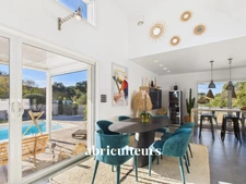 Superbe Villa Familiale de Plain-Pied<span></span>5 Pièces<span></span>139 m²<span></span>Piscine Chauffée -Terrain 1083 m²