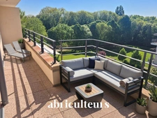 Appartement - Villepreux (Villa Lisa) - 68 m² - 3 pièces - Dernier étage avec balcon, cave et box  fermé