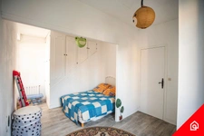 À Courbevoie, immense maison en vente 1200000