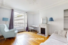 Appartement<span></span>2/3 pièces<span></span>61 m²<span></span>Paris 6