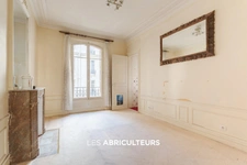 PARIS 15 - PLACE DE BRETEUIL - 5  PIECES - 146 m²