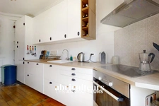 Appartement 4 pièces - 2 chambres - 69 m² - Paris 18