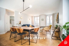 Appartement - 3 pièces - 2 chambres - Paris 17ème / Batignolles