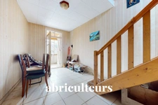 THIMORY<span></span>MAISON / APPARTEMENTS<span></span>8 PIÈCES <span></span>5 CHAMBRES<span></span>164 M2<span></span>132.500 €