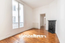 PARIS 1ER - APPARTEMENT -  2 PIECES - 1 CHAMBRE - 43 m2 - 570 000 €