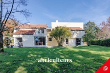 Maison avec piscine-302m2-Saint-Aignan-Grandlieu