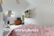 SACLAS / ETAMPES<span></span>MAISON AVEC ACCES RIVIERE ET STUDIO INDÉPENDANT<span></span>6 PIECES<span></span>5 CHAMBRES<span></span>200 M2<span></span>368.000 €