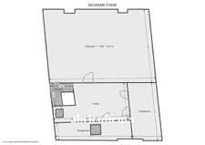 COGNAC / CENTRE-VILLE - MAISON DE VILLE AVEC TERRAIN DE 467 M2- 8 PIECES - 5 CHAMBRES  - 230 M2 - 435.000€