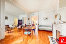 Appartement - 5 pièces - 3 chambres - 140 m² - Paris 16ème : Quartier Auteuil