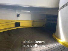 PARIS 15 / BALARD-LECOURBE<span></span>PARKING BOX<span></span>12 M2<span></span>39.000 €