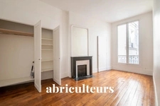 PARIS 1ER - APPARTEMENT -  2 PIECES - 1 CHAMBRE - 43 m2 - 570 000 €
