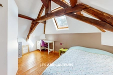 Belle demeure de caractère<span></span>10 pièces<span></span>280 m²<span></span>888 000