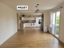 Maison de bourg à Ligné. 2 chambres + 2 possibles, Bureau, Garage