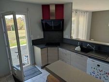 Maison 5 CHs, Bureau, Garage proche bourg.