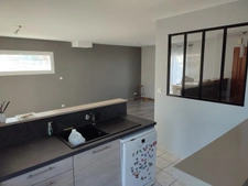 Maison 5 CHs, Bureau, Garage proche bourg.