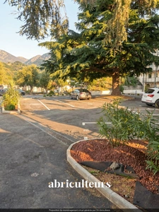 Quartier des Palaces à Menton<span></span>Superbe 2 pièces rénové avec Terrasse plein sud, Cave et Parking