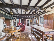 Propriété d'artistes au cœur de 2 ha de verdure - Cantaron