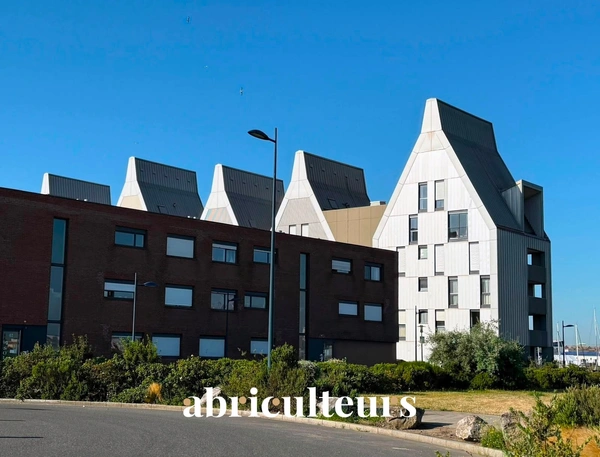 Élégance et Emplacement Premium : Superbe T3 Contemporain avec Box<span></span>Quartier Grand Large, Dunkerque
