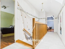 À Erdeven, contemporaine spacieuse et lumineuse, à 10 min des plages – Calme, vie familiale et prestations de qualité