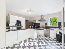 À Erdeven, contemporaine spacieuse et lumineuse, à 10 min des plages<span></span>Calme, vie familiale et prestations de qualité