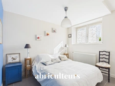Villa d’exception à 80 m de la Grande Plage – 205 m² – 8 chambres – Jardin paysager, terrasse et grand garage – Carnac Plage