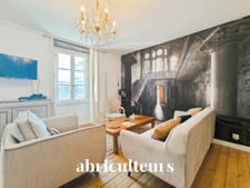 Superbe appartement rénové de 3 pièces au cœur du centre historique, à deux pas du port de Vannes