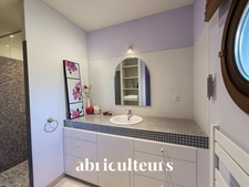 À Erdeven, contemporaine spacieuse et lumineuse, à 10 min des plages<span></span>Calme, vie familiale et prestations de qualité