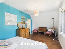 Villa d’exception à 80 m de la Grande Plage – 205 m² – 8 chambres – Jardin paysager, terrasse et grand garage – Carnac Plage