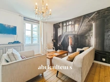 Superbe appartement rénové de 3 pièces au cœur du centre historique, à deux pas du port de Vannes