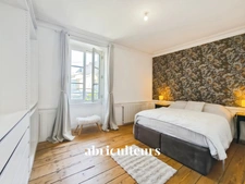 Superbe appartement rénové de 3 pièces au cœur du centre historique, à deux pas du port de Vannes