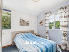 À Erdeven, contemporaine spacieuse et lumineuse, à 10 min des plages – Calme, vie familiale et prestations de qualité