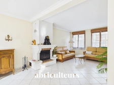 Maison familiale avec terrasse et jardin<span></span>Versailles Porchefontaine<span></span>107m², 3 chambres