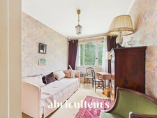 Versailles<span></span>Clagny-Glatigny<span></span>Appartement 3 pièces<span></span>67 m²<span></span>balcon, cave + parking