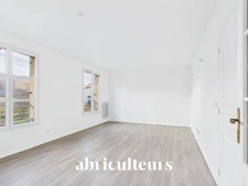 Appartement T3<span></span>Traversant Est/Ouest<span></span>Résidence de standing à Survilliers