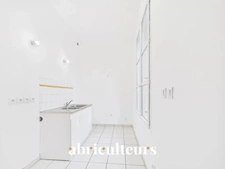 Appartement T3<span></span>Terrasse &  Jardin<span></span>Traversant Est/Ouest<span></span>Résidence de Standing