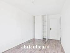 Superbe T4 rénové avec box et parking<span></span>Résidence de standing au cœur de Survilliers