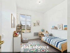 T3 avec Jardin, Terrasse et Jolie Vue sur le Pigeonnier – Résidence de Standing à Survilliers