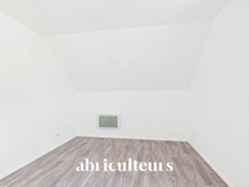 Appartement T2 au 2ème et dernier étage<span></span>Vue agréable<span></span>Calme