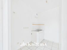 Appartement T2 – 44,14 m² – 1er étage avec vue dégagée – Résidence de standing avec vue dégagée