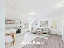 T2 de charme sous les combles<span></span>Calme, spacieux et lumineux