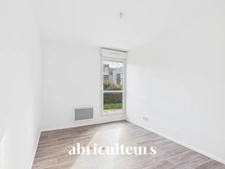 Appartement T2 entièrement rénové avec Jardin Privatif - Résidence de Standing à Survilliers (95)