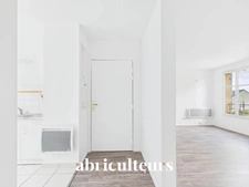 Coup de cœur : Sublime T4 (84 m²) de 3 chambres, lumineux & spacieux en vente à Survilliers (95470).