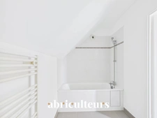 T2 de charme sous les combles<span></span>Calme, spacieux et lumineux