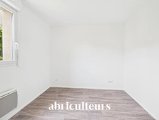 Appartement T3  en rez-de-chaussée avec Jardin plein sud et Pigeonnier de Charme