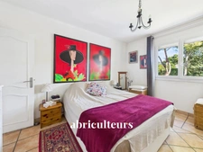 Maison familiale avec jardin, piscine et dépendance – 192 m² - Bouc bel Air